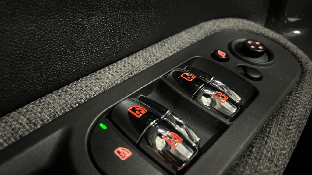 MINI COUNTRYMAN 1.5 Hybride - 224 - BVA F60 Cooper SE e-All4