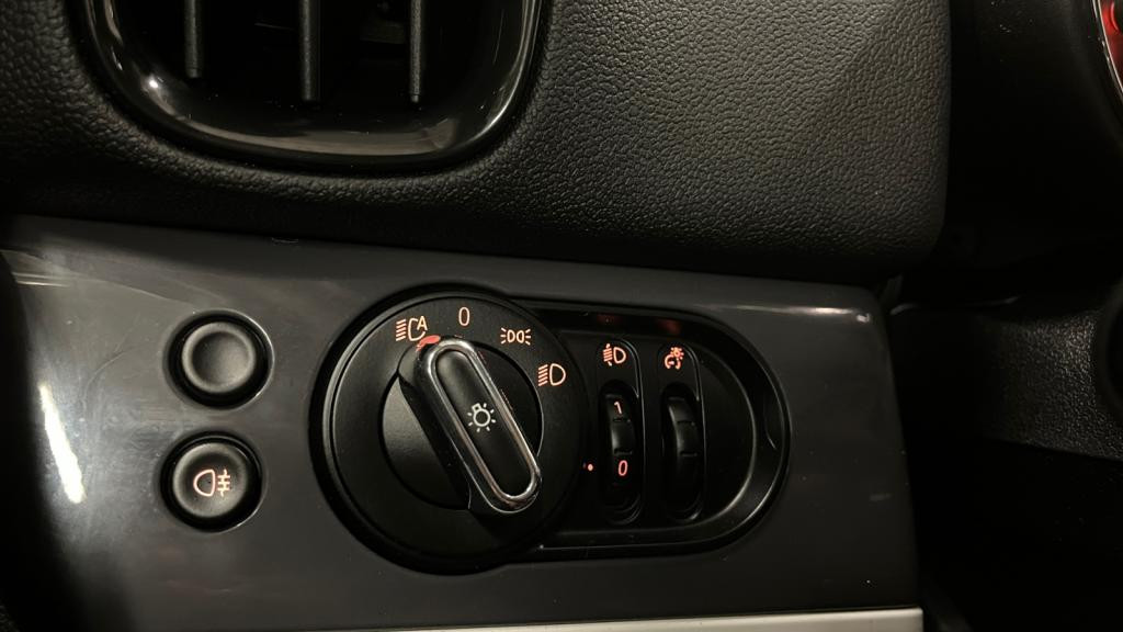 MINI COUNTRYMAN 1.5 Hybride - 224 - BVA F60 Cooper SE e-All4