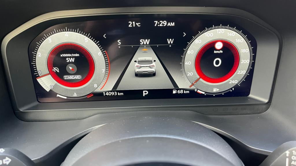 Nouvelle NISSAN QASHQAI 1.3 Mild Hybrid - 158 - Xtronic  III N-Connecta 