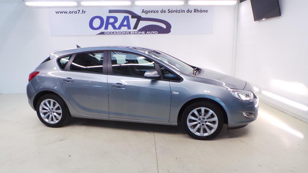 OPEL ASTRA 1.4 TURBO 140CH COSMO
