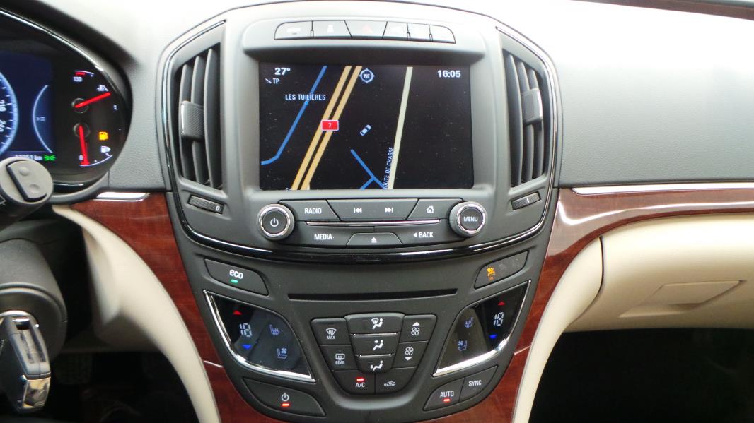 OPEL INSIGNIA Sports Tourer 1.6 TURBO 170CH COSMO START&STOP