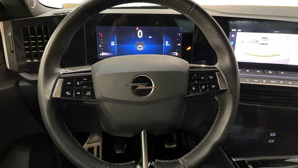 Nouvelle OPEL ASTRA 1.2i Turbo - 130 S&S  BERLINE GS 