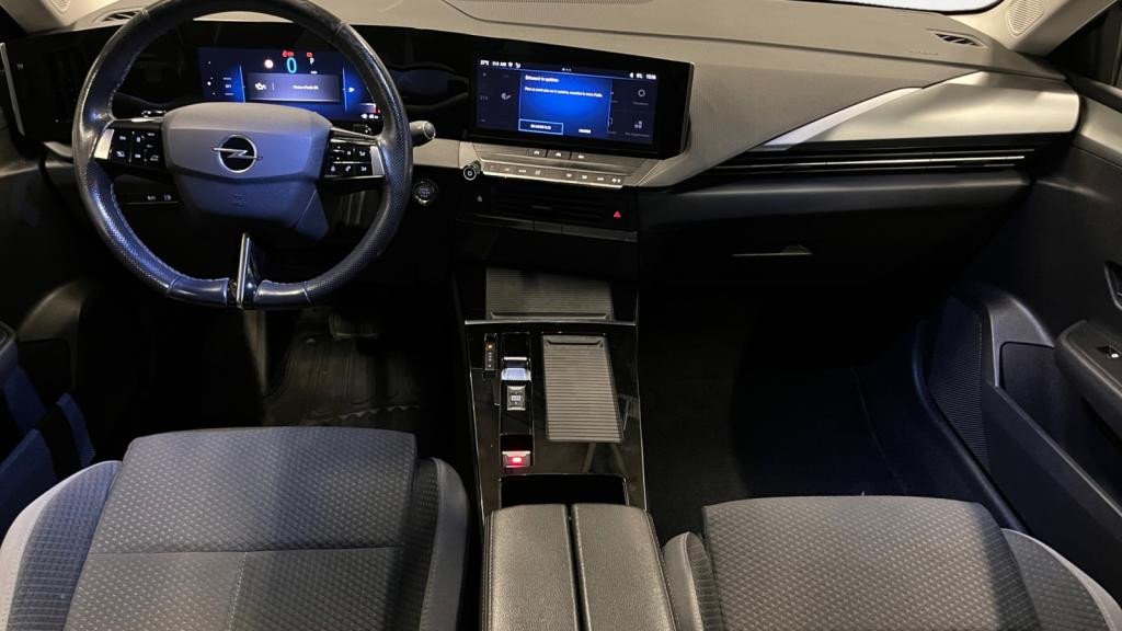 Nouvelle OPEL ASTRA Hybrid - 180 - BVA  BERLINE Edition 