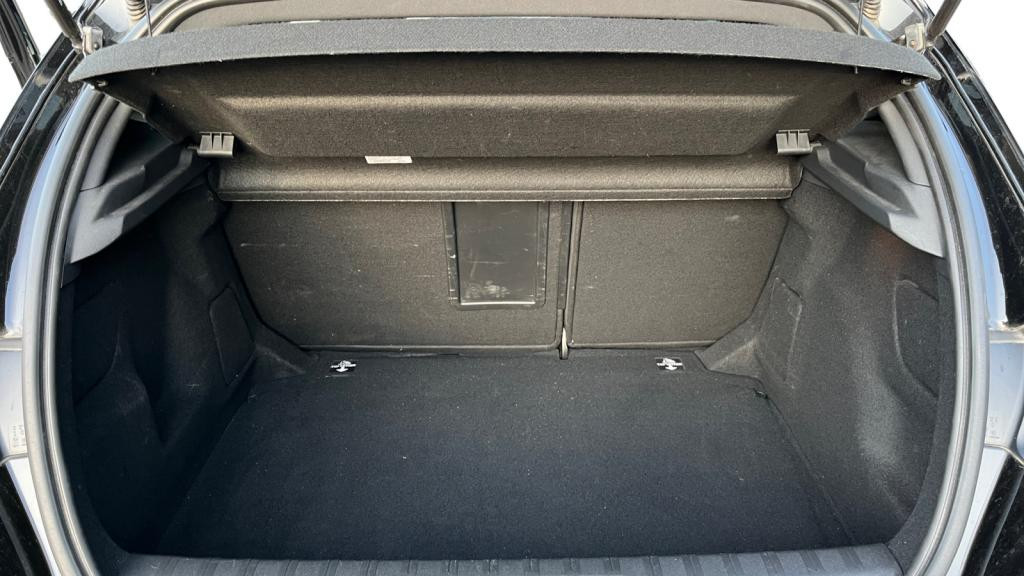 PEUGEOT 308  1.2i PureTech 12V  - 130 - EAT8  BERLINE GT Pack PHASE 2