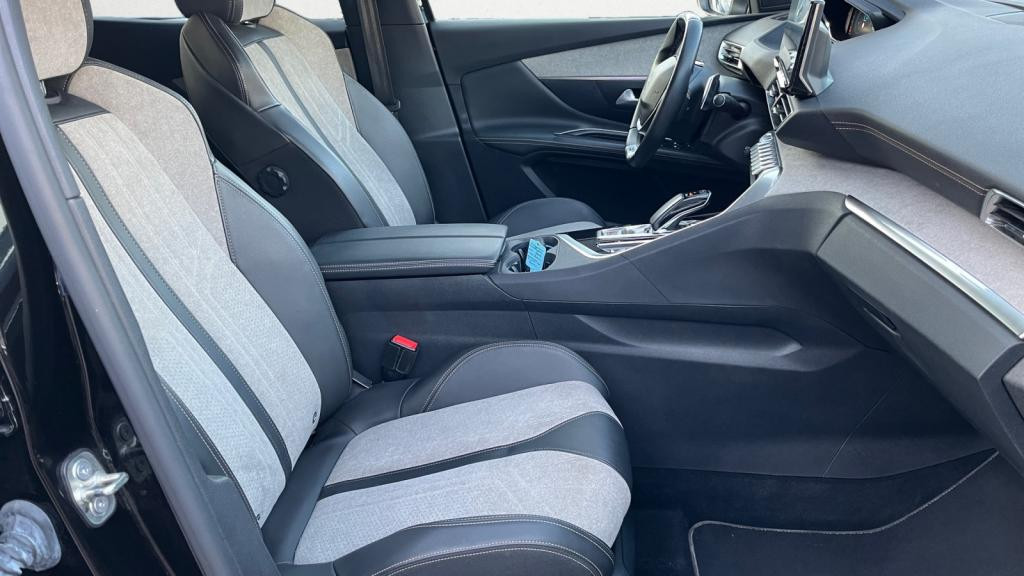 PEUGEOT 3008  Hybrid - 225 -  e-EAT8  II GT PHASE 2