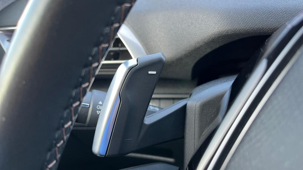 PEUGEOT 3008  Hybrid - 225 -  e-EAT8  II GT PHASE 2