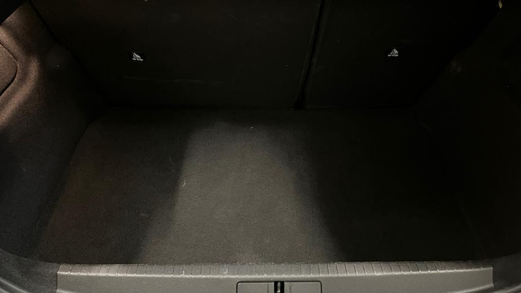 Nouvelle PEUGEOT 208  1.2i PureTech 12V S&S - 100  II BERLINE Allure PHASE 2