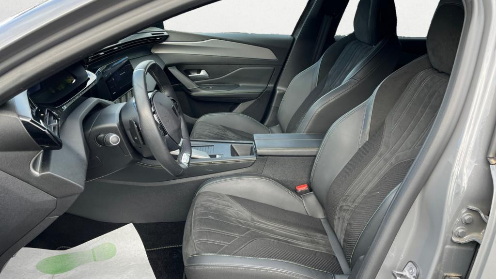 Nouvelle PEUGEOT 408  1.6 PHEV - 180 - e-EAT8  BERLINE GT 