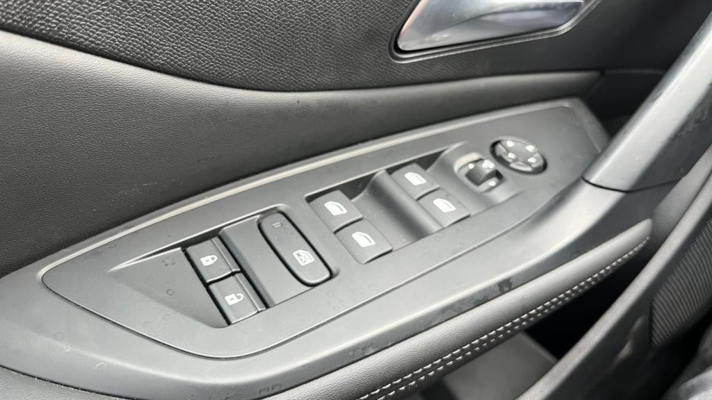 Nouvelle PEUGEOT 308 SW  SW 1.2i PureTech 12V S&S - 130 - EAT8  III Allure