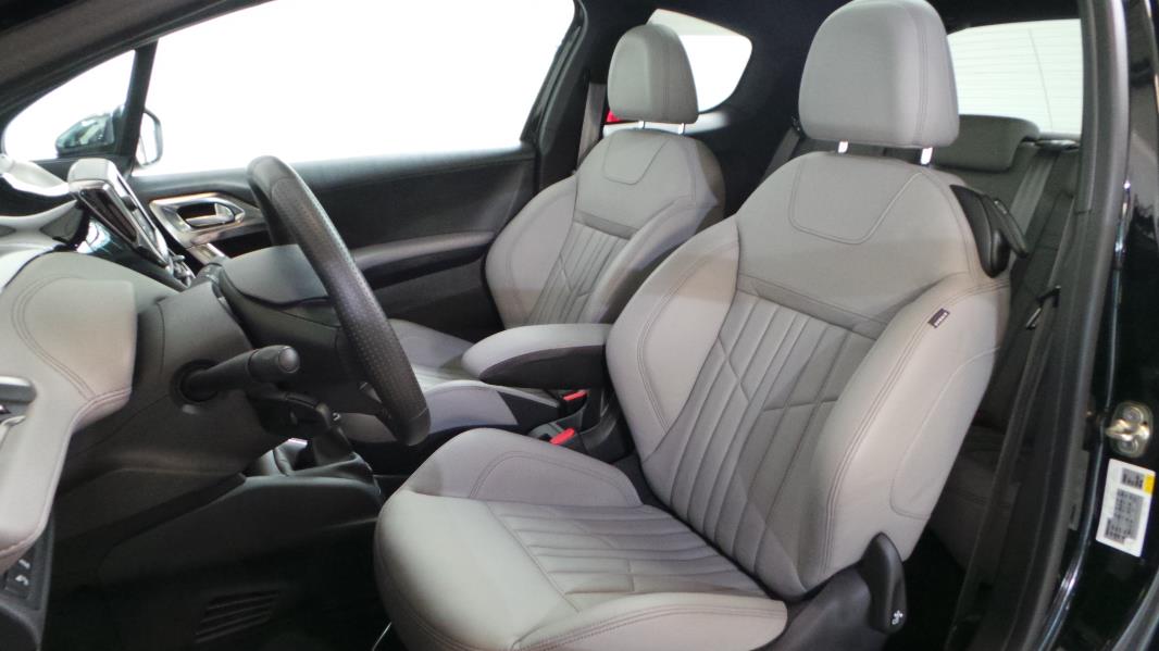 PEUGEOT 208 1.6 THP XY 3P