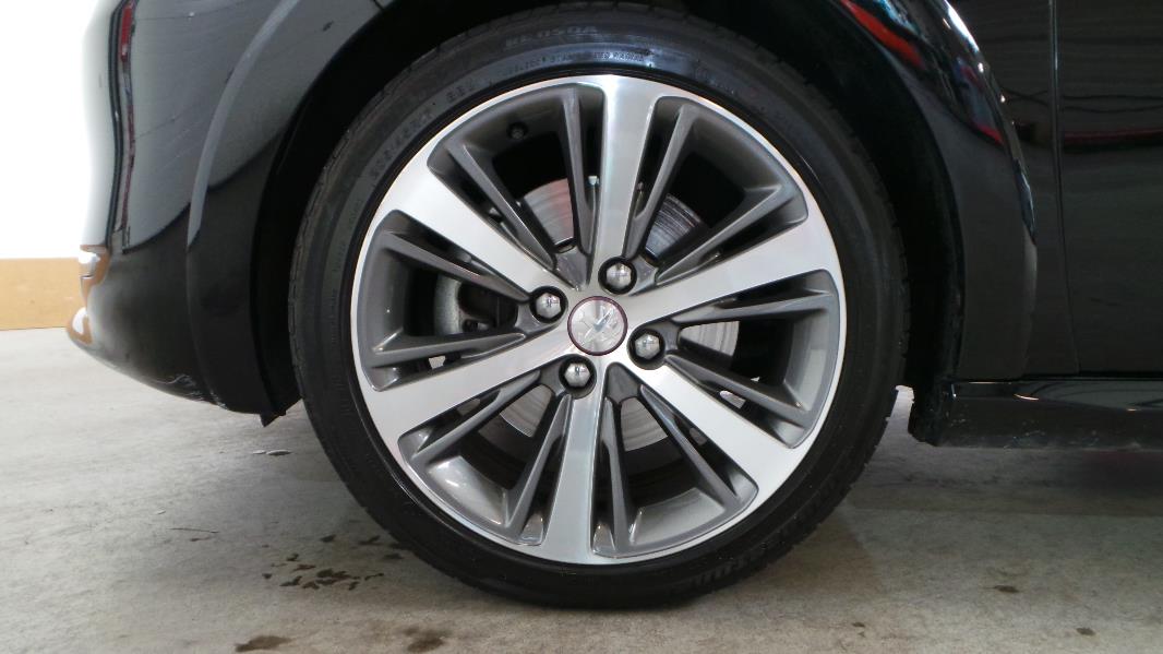 PEUGEOT 208 1.6 THP XY 3P