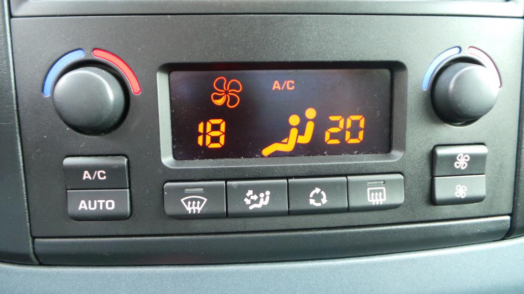 PEUGEOT PARTNER TEPEE 1.6 HDI75 ACCESS