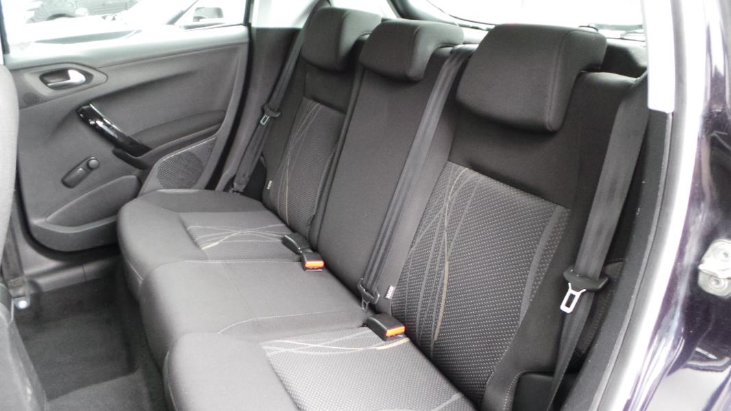 PEUGEOT 208 1.6 E-HDI FAP ACTIVE 5P GPS