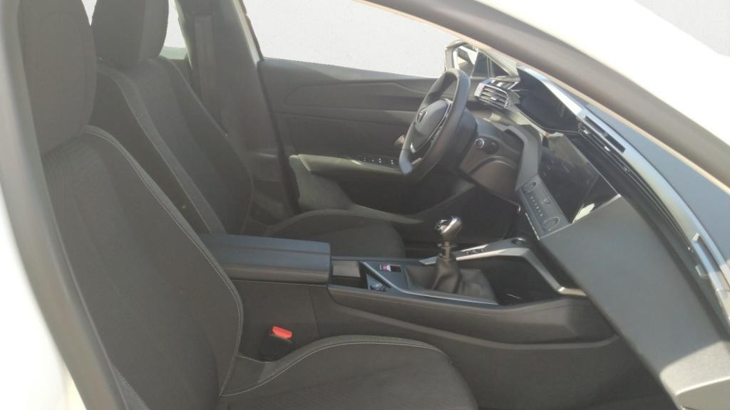 PEUGEOT 308  1.2i PureTech 12V S&S - 130  III BERLINE Active Pack