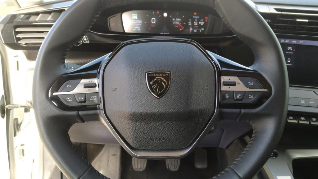 PEUGEOT 308  1.2i PureTech 12V S&S - 130  III BERLINE Active Pack