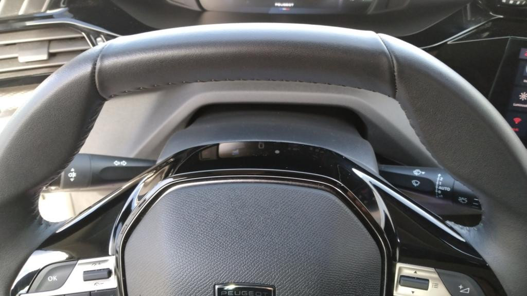 PEUGEOT 308  1.2i PureTech 12V S&S - 130  III BERLINE Active Pack
