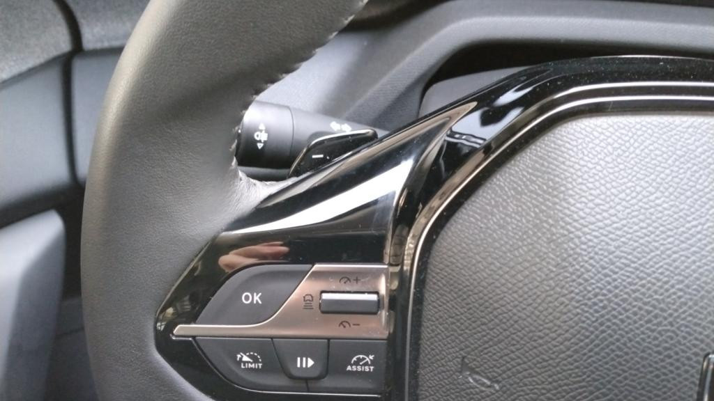 Nouvelle PEUGEOT 308  1.5 BlueHDi S&S - 130 - EAT8  III BERLINE Allure 