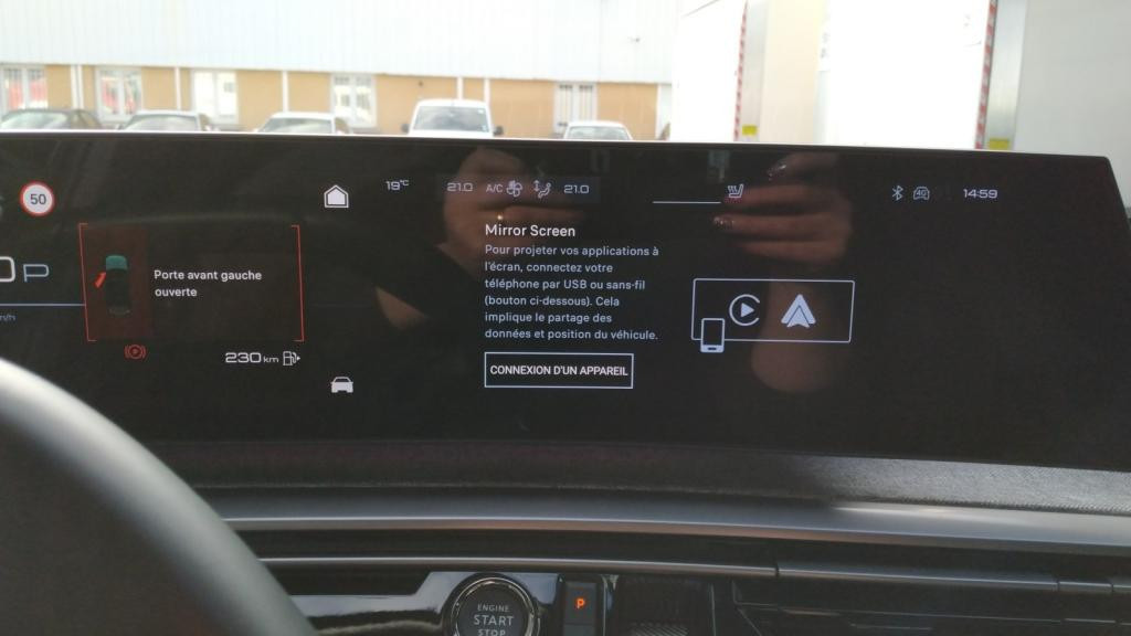 Nouvelle PEUGEOT 3008  1.2i Hybrid - 145 - e-DCS6  III Allure 