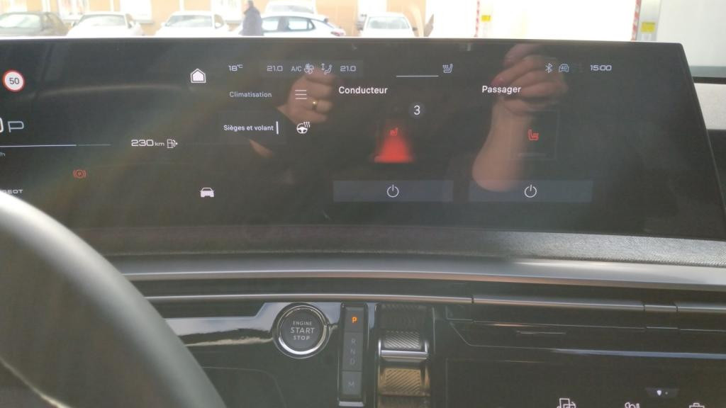 Nouvelle PEUGEOT 3008  1.2i Hybrid - 145 - e-DCS6  III Allure 