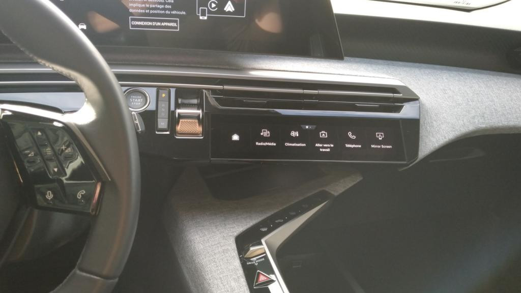 Nouvelle PEUGEOT 3008  1.2i Hybrid - 145 - e-DCS6  III Allure 