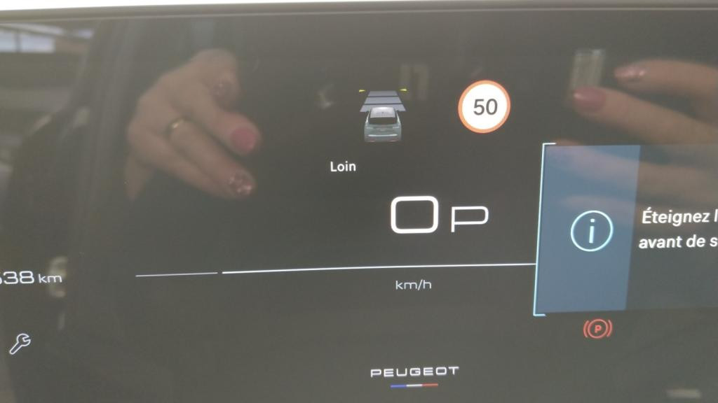 Nouvelle PEUGEOT 3008  1.2i Hybrid - 145 - e-DCS6  III Allure 