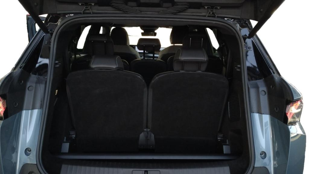 Nouvelle PEUGEOT 5008  1.2i Hybrid -145 - e-DCS6  III 2024 GT 