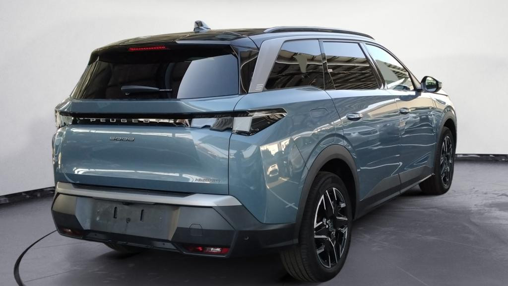 Nouvelle PEUGEOT 5008  1.2i Hybrid -145 - e-DCS6  III 2024 GT 