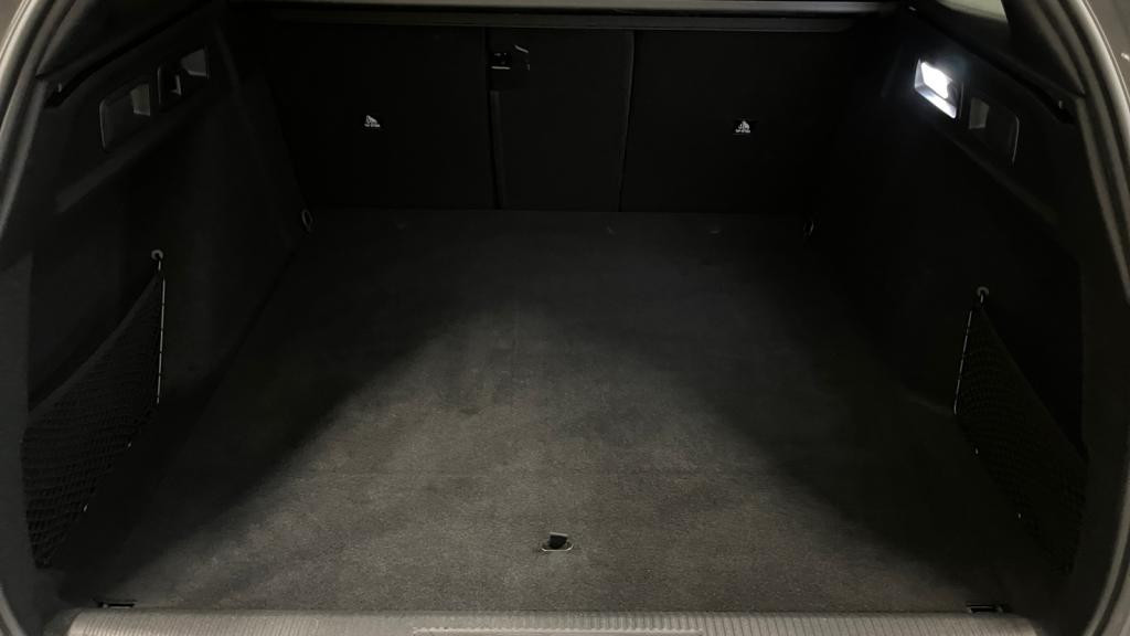 Nouvelle PEUGEOT 308 SW PureTech 130 III SW BREAK Active Pack  - Pack Drive Assist - Pack Safety