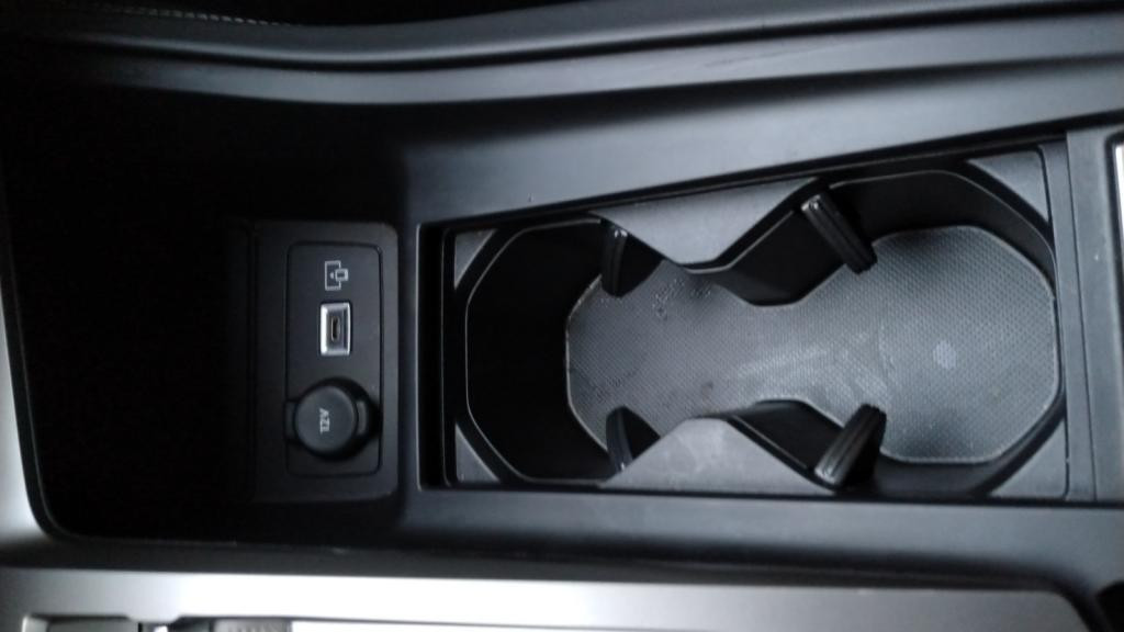 Nouvelle PEUGEOT 308 SW 1.2i PureTech 12V S&S - 130 - EAT8  III SW BREAK Allure