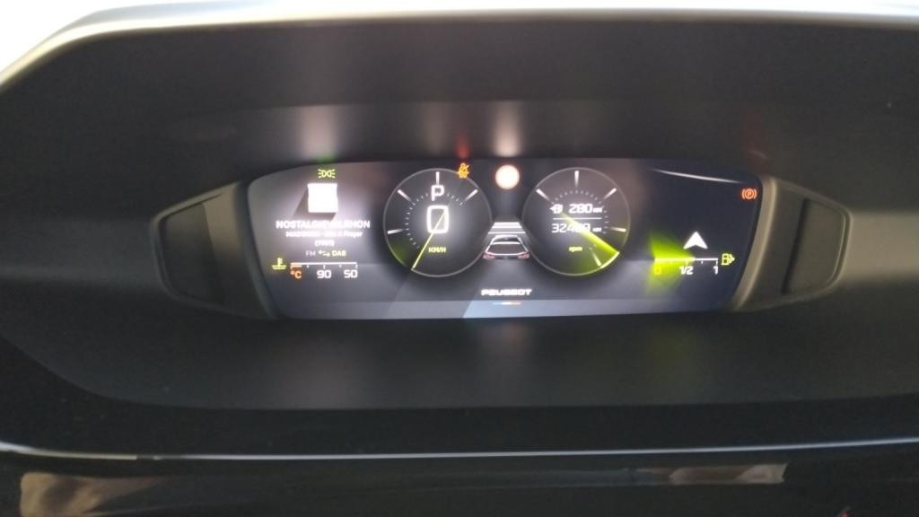 Nouvelle PEUGEOT 308 SW 1.2i PureTech 12V S&S - 130 - EAT8  III SW BREAK Allure