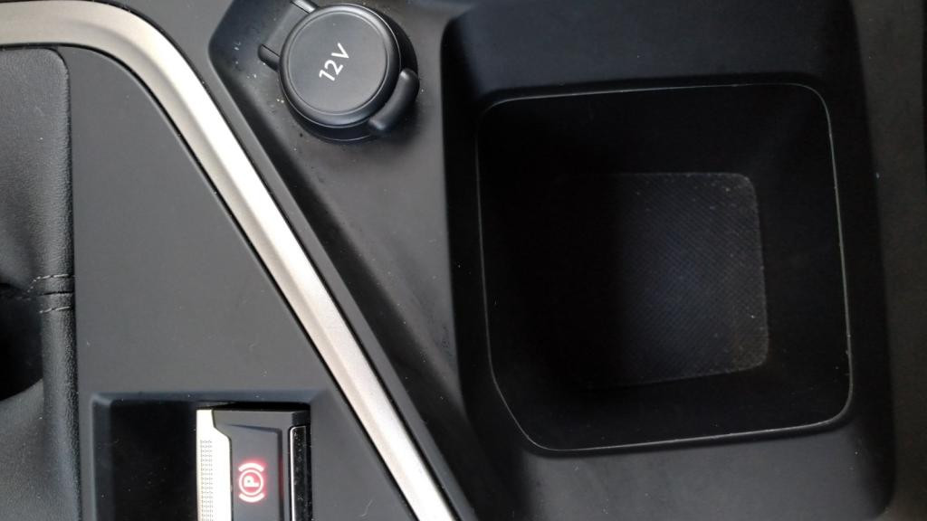 Nouvelle PEUGEOT 308 SW PureTech 130  III SW BREAK Active Pack  - Pack Drive Assist - Pack Safety