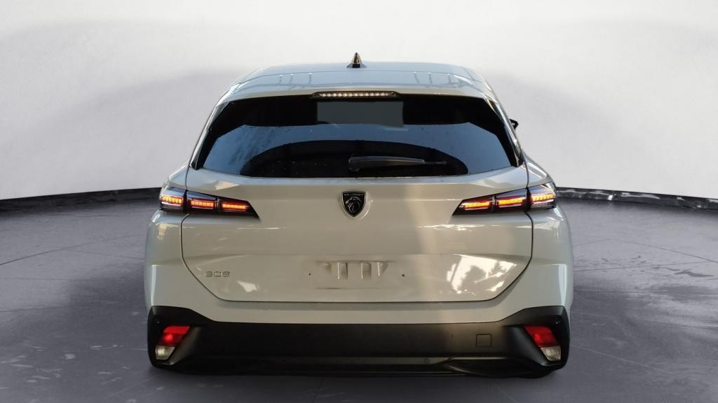 Nouvelle PEUGEOT 308 SW  SW 1.2i PureTech 12V S&S - 130  III SW 2021 BREAK Active Pack PHASE 1