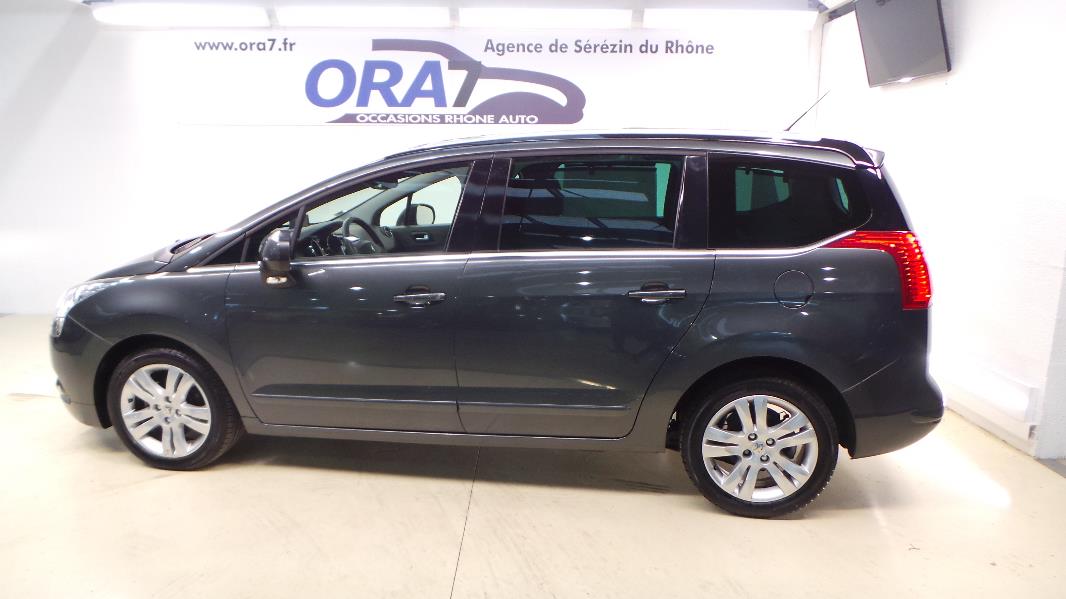 PEUGEOT 5008 1.6 E-HDI112 FAP ALLURE BMP6 7PL