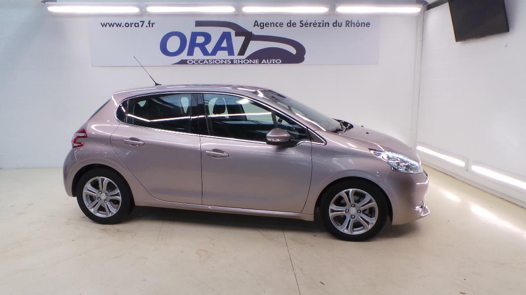 PEUGEOT 208 1.6 E-HDI FAP BUSINESS PACK 5P