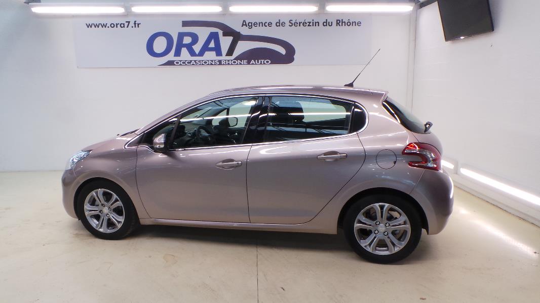 PEUGEOT 208 1.6 E-HDI FAP BUSINESS PACK 5P