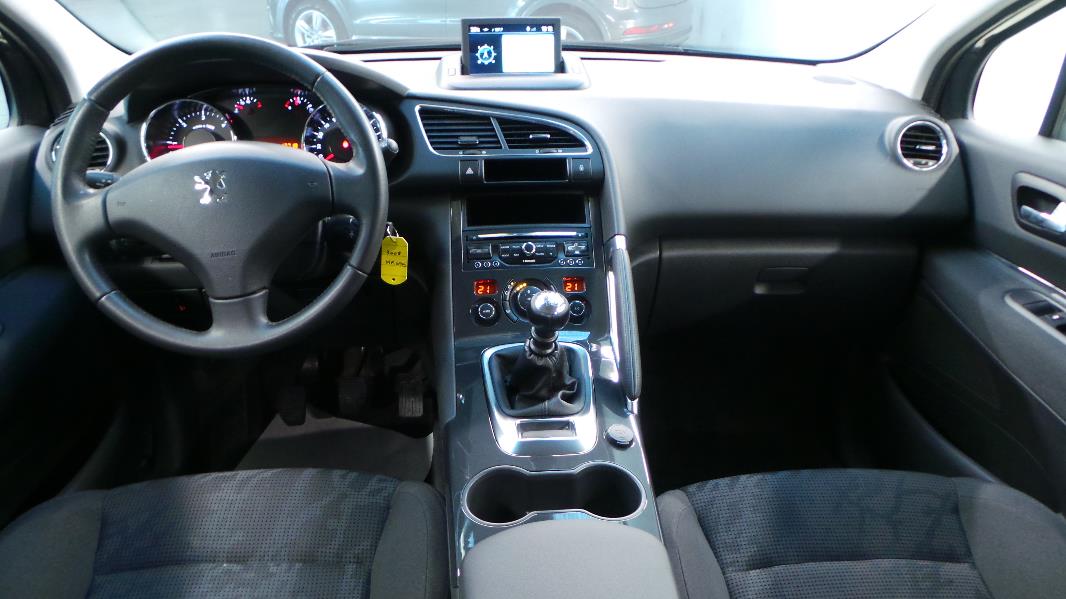 PEUGEOT 3008 2.0 HDI150 FAP BUSINESS PACK