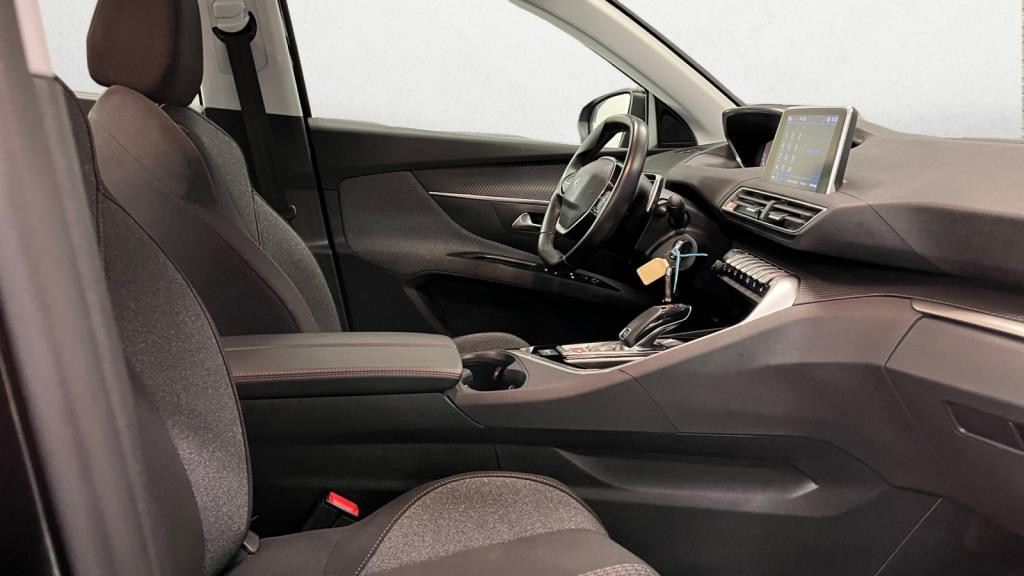 PEUGEOT 5008  1.2i PureTech 12V S&S - 130 - EAT8  II Active Business