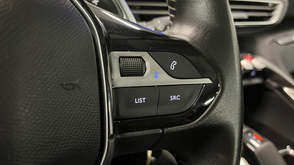 PEUGEOT 5008  1.2i PureTech 12V S&S - 130 - EAT8  II Active Business