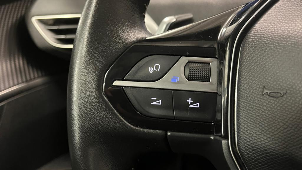 PEUGEOT 5008  1.2i PureTech 12V S&S - 130 - EAT8  II Active Business