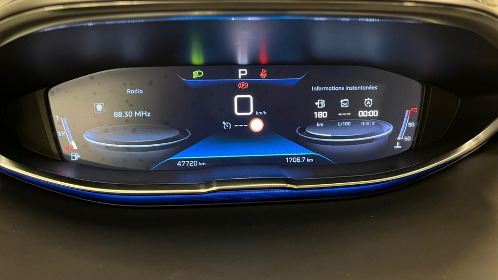 PEUGEOT 5008  1.2i PureTech 12V S&S - 130 - EAT8  II Active Business