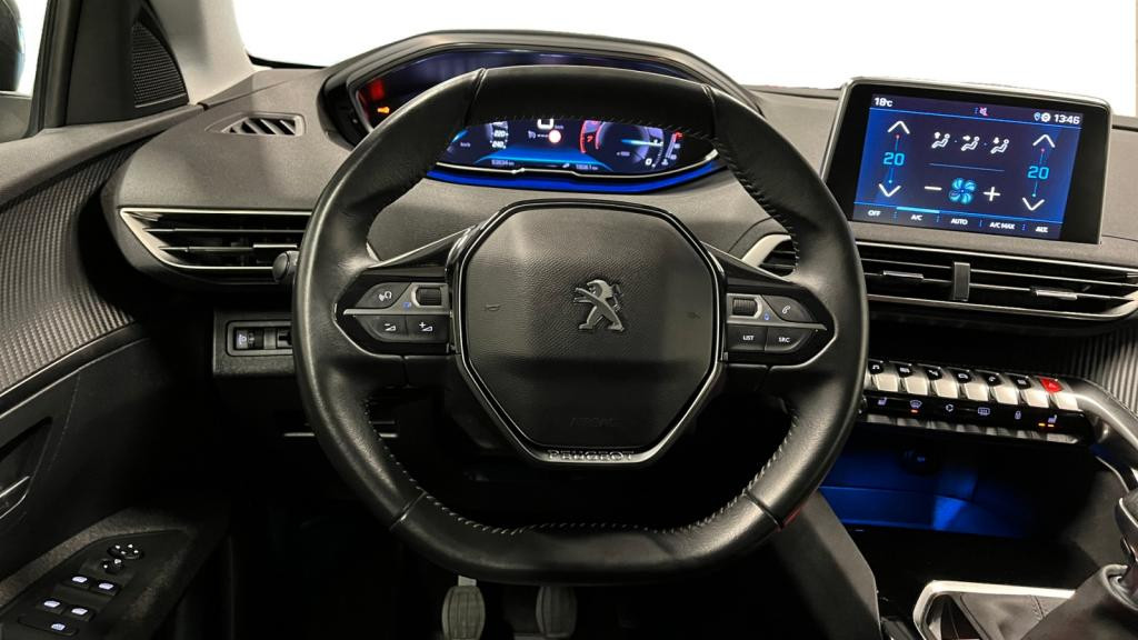 PEUGEOT 3008 1.2i PureTech 12V S&S - 130  Active Pack