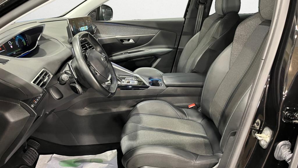 PEUGEOT 3008  Hybrid - 225 - e-EAT8  II Allure Pack PHASE 2