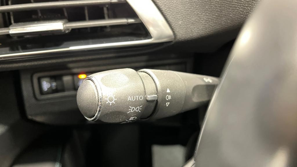 PEUGEOT 3008  Hybrid - 225 - e-EAT8  II Allure Pack PHASE 2