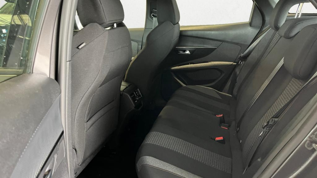 PEUGEOT 3008  1.2i PureTech 12V S&S - 130 - EAT8  II  Active Pack PHASE 2