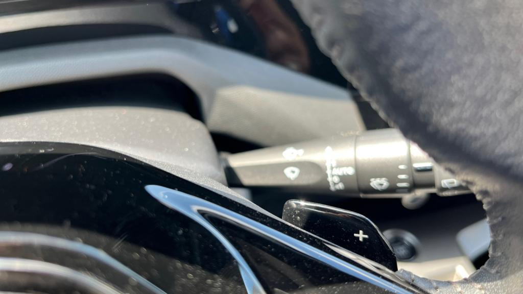 Nouvelle PEUGEOT 308  1.6 PHEV - 180 - e-EAT8  III BERLINE Allure Pack 