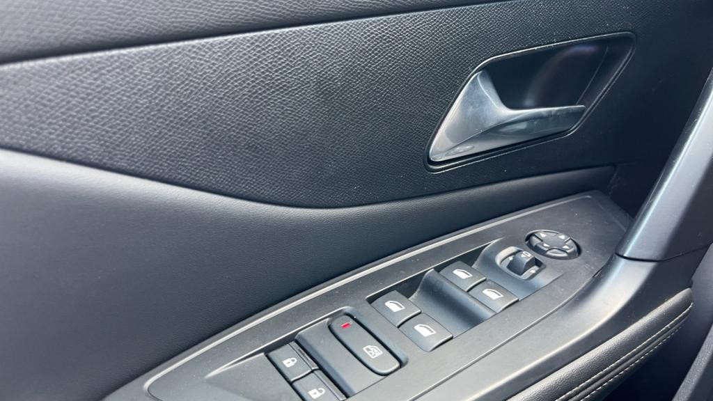 Nouvelle PEUGEOT 308  1.6 PHEV - 180 - e-EAT8  III BERLINE Allure Pack 