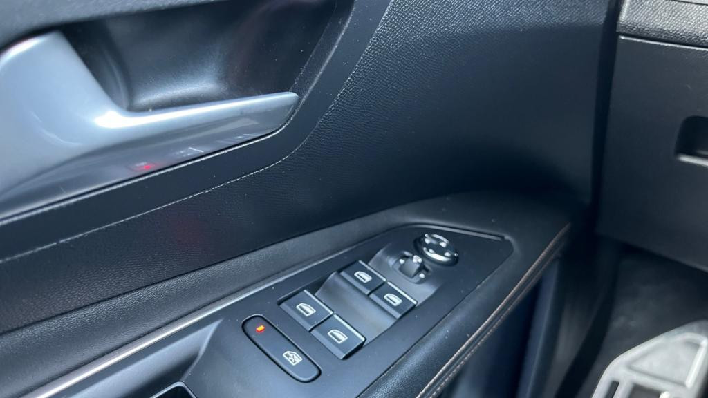 PEUGEOT 3008  Hybrid - 225 -  e-EAT8  II GT PHASE 2