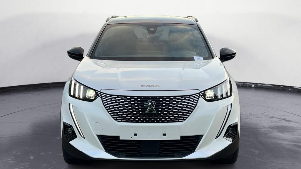 PEUGEOT 2008 e -136-  GT 