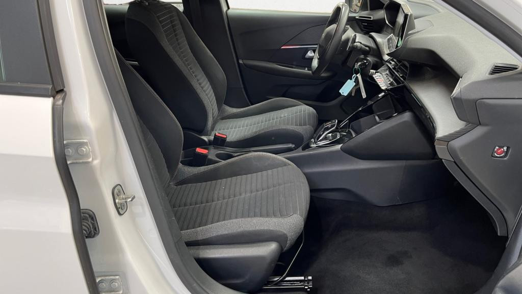 PEUGEOT 208  1.2i PureTech 12V S&S - 100 - EAT8  II BERLINE Active Business