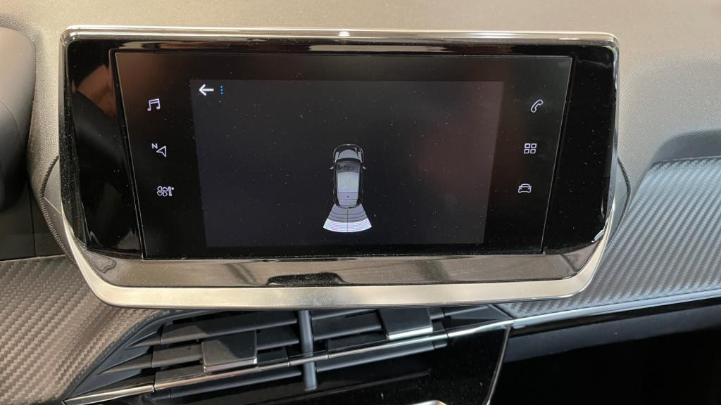 PEUGEOT 208  1.2i PureTech 12V S&S - 100 - EAT8  II BERLINE Active Business